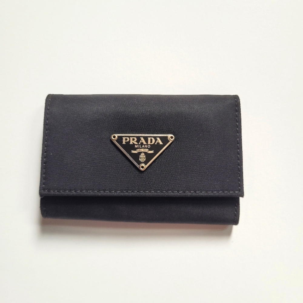 Prada Black and Gold Saffiano Logo Trifold Keyholder (DEFECT- snaps detached)